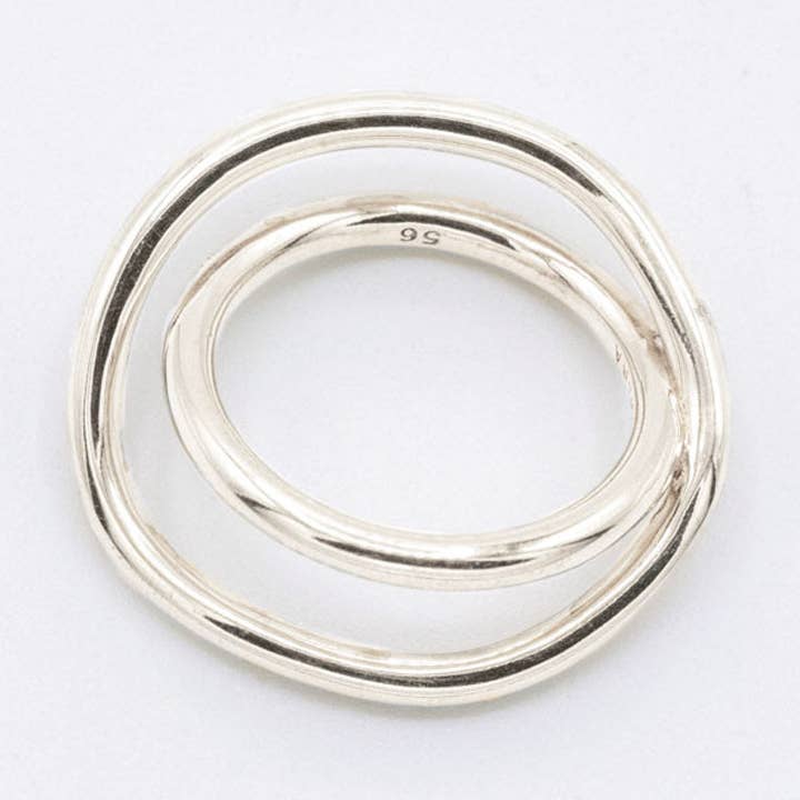 Shell vendbar ring i sterlingsølv for engroshandel hos Mayrena Paris