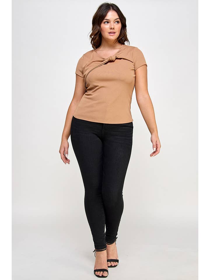 Haute Fox Plus Size & Contemporary – wholesale Knit top – Women's – Plus Size Asymmetrical Cut Out Short Sleeve Top JK18676-T6
