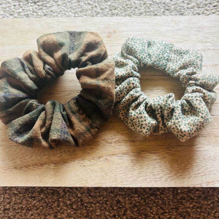28 Stitches - Wholesale Scrunchie - Women’s - Fall Flannel Scrunchies