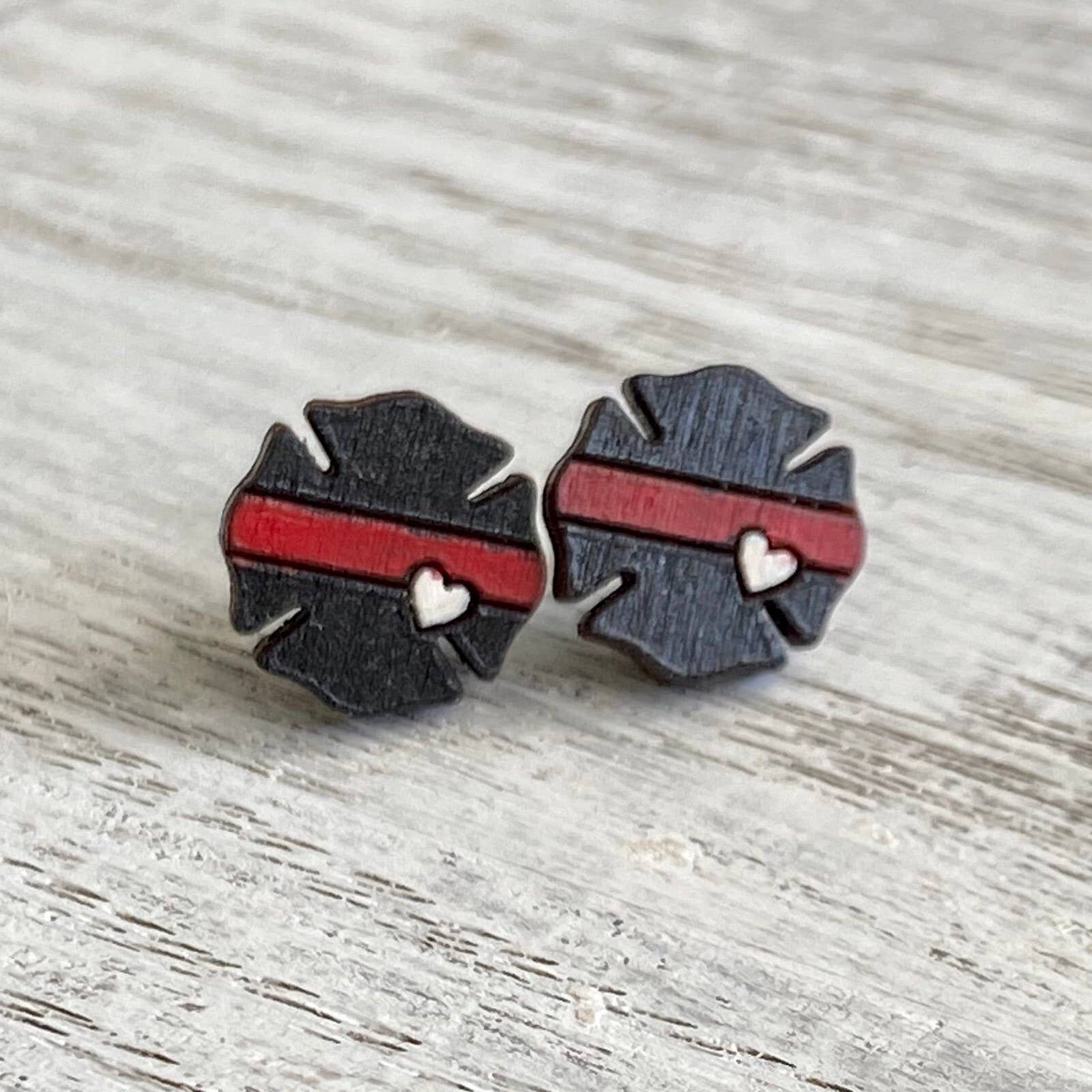 Holly and Liz - Wholesale Knopjes/oorstekers - Wetshandhaving studs9