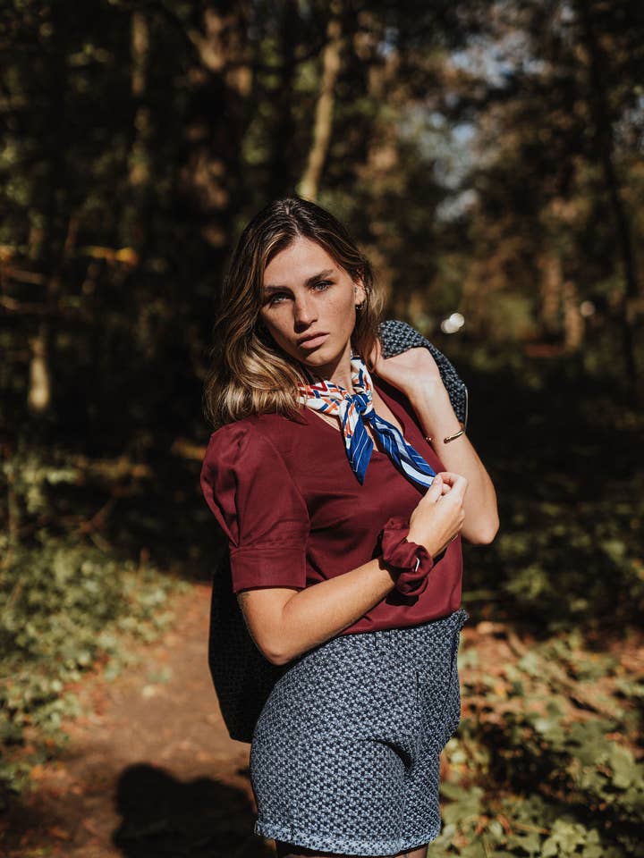 Sevenlie - Wholesale T-Shirt - Women's - Praha Blouse - Bordeaux - Short sleeves2