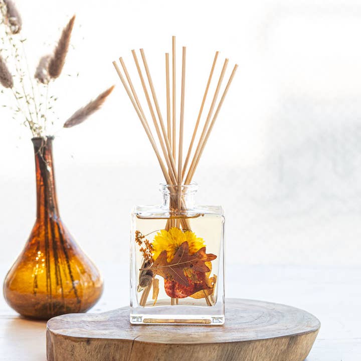Accent Botanical Reed Diffuser - Harvest Pumpkin for wholesale by Rosy Rings