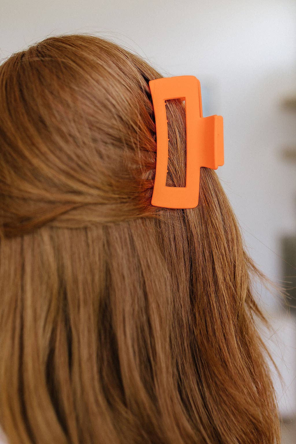 Avenue Wholesale - Wholesale Hair Clip - Women's - Claw Clip Set of 4 in Orange14