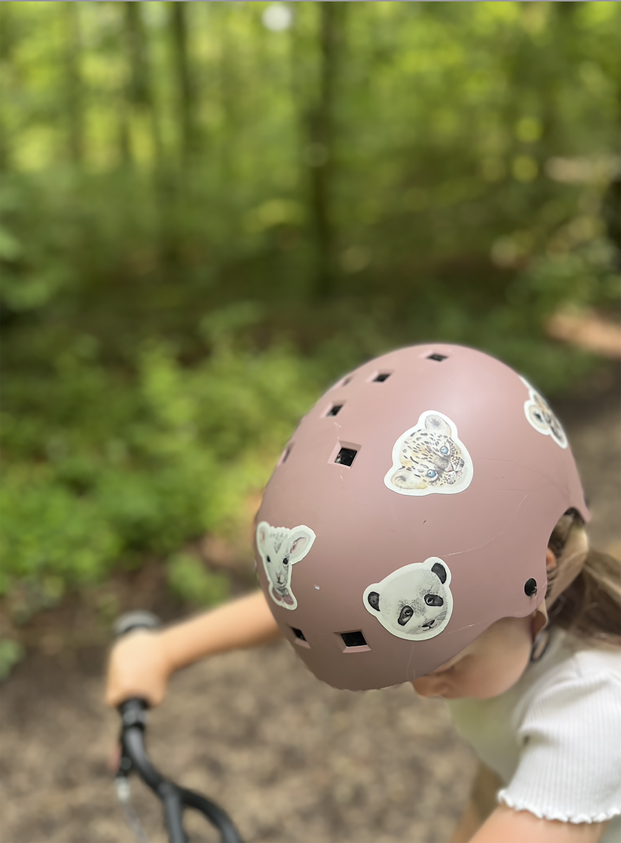 nuukk GmbH - Wholesale Sticker - Kids & Baby - Tiny Roar Reflective Stickers3