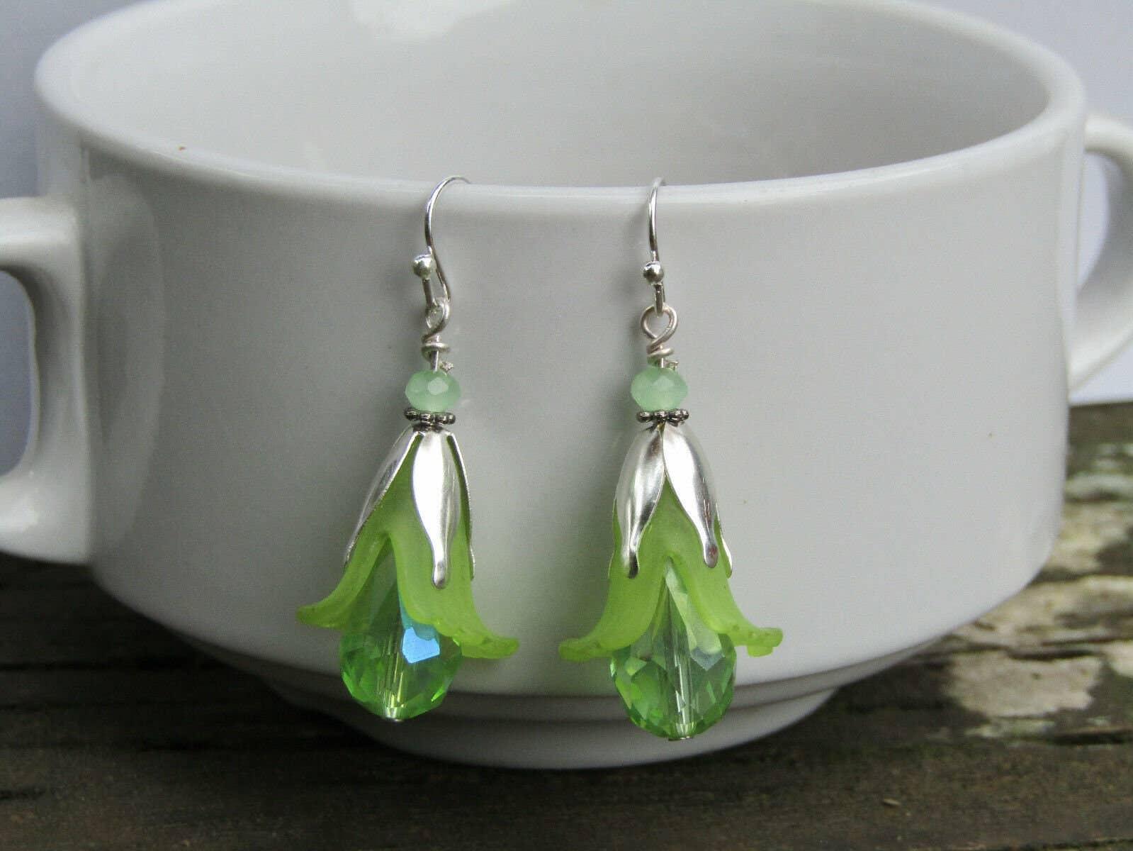 Bad Apple Designs - Wholesale Dangle Earrings - Handmade Silver Lucite Flower Crystal Dangle Earrings1