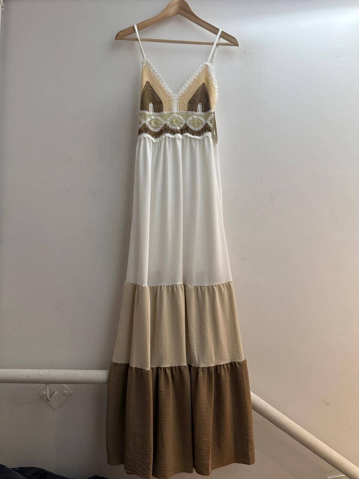 LORIANE - Venta al por mayor Vestido - Mujer - Vestido largo sin mangas bordado, talla única0