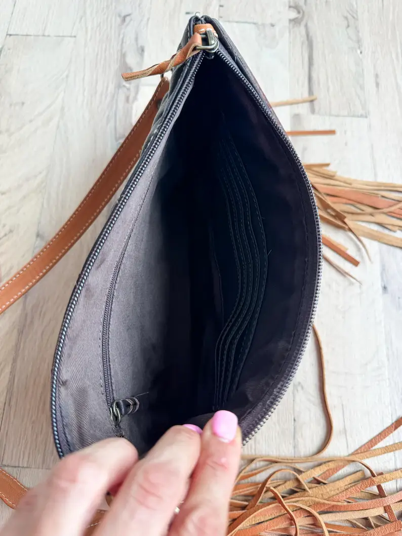 Boho Ranch Shop - Wholesale Crossbody Bag - Women's - LAINEY CROSSBODY steer longhorn -quilted leather purse bag3