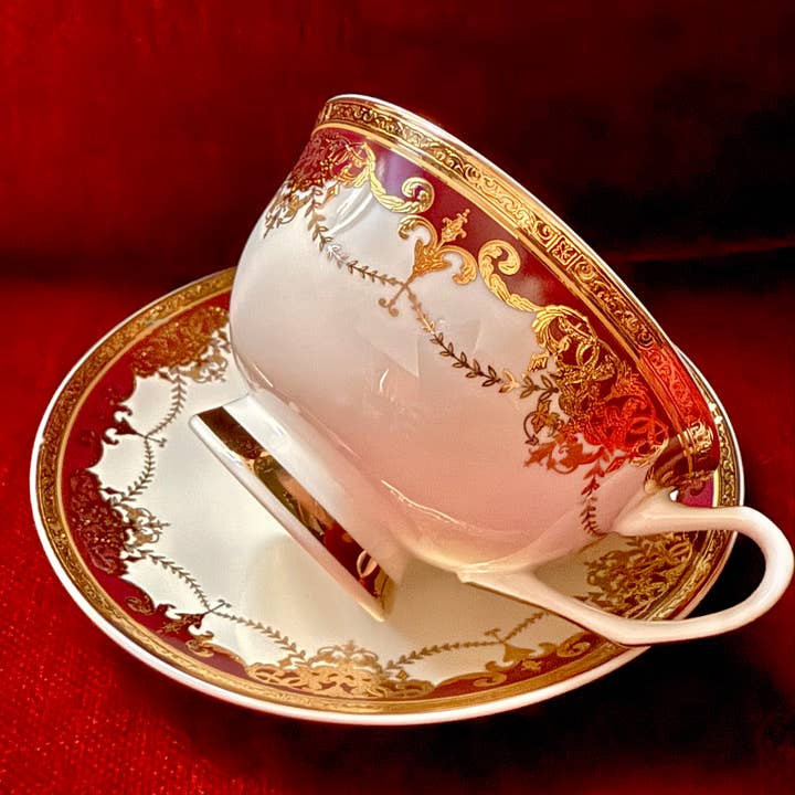misshavishamscuriosities - Wholesale Coffee/Tea Cup - America the Beautiful Fury cup and saucer1