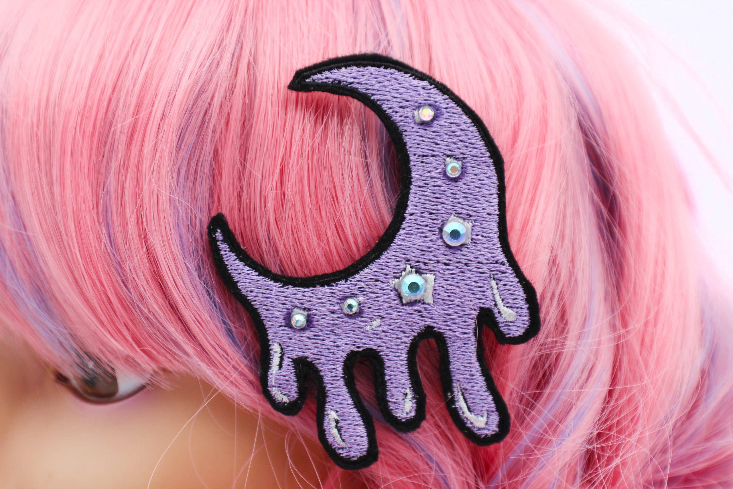 Kawaii Hair Candy - Wholesale Hair Clip - Women's - Pastel Goth Lolita Kawaii Dripping Moon Hair Clip0