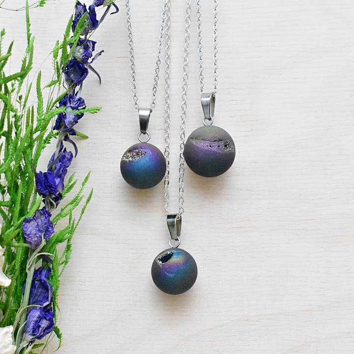 Ewelina Pas Jewelry - Wholesale Pendant/Charm Necklace - Silver Rainbow Titanium Geode Orb Necklace