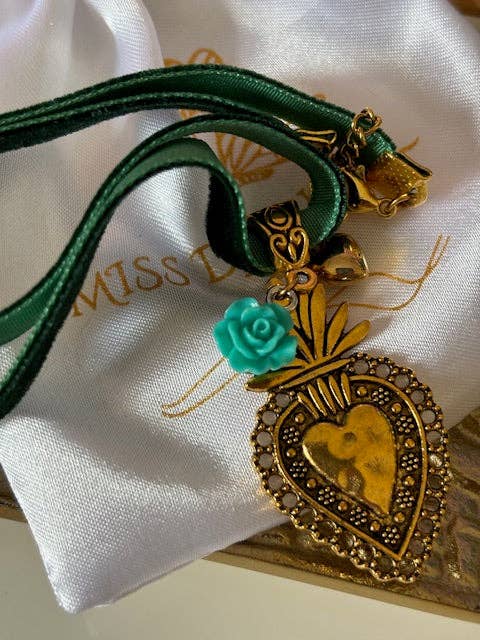 Miss DJ Angel - Wholesale Pendant/Charm Necklace - Heart choker, green-gold heart necklace, ex-voto charm, choker gift for mom, gift for wife/loved one, handmade choker5