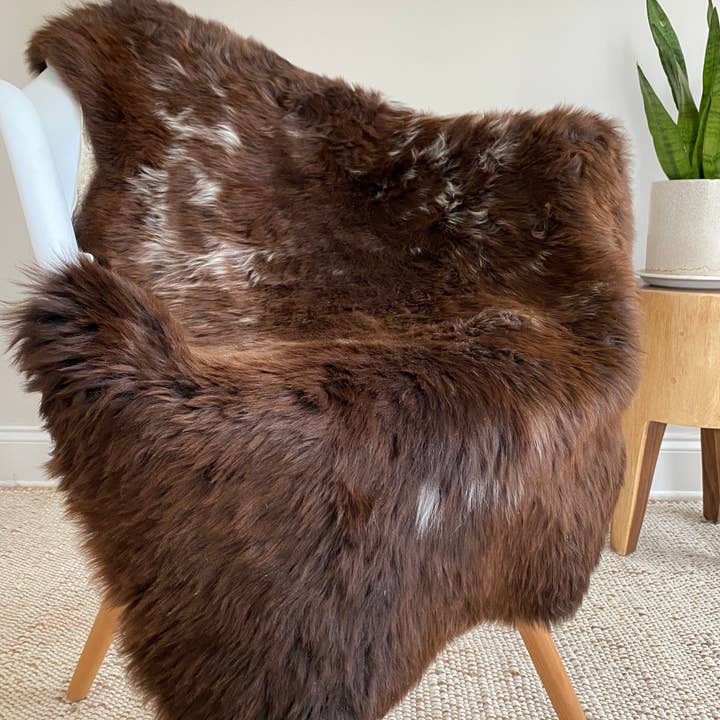East Perry - Wholesale Area Rug - BROWN SHEEPSKIN RUGS