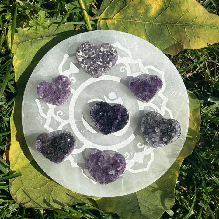 Earths Elements Wholesale - Wholesale Spiritual Stone/Crystal - Heart Geode - Amethyst2
