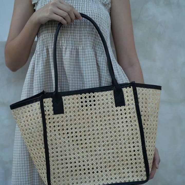 STREET LEVEL - Wholesale Tote Bag - Women's - Kangin Rattan Tote