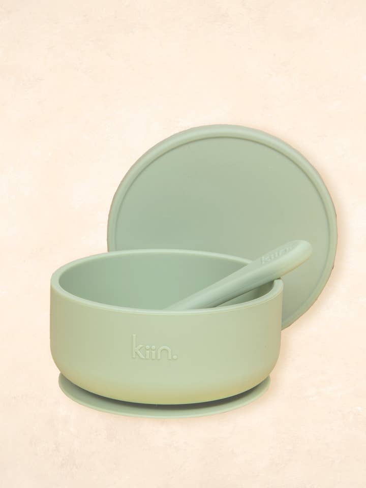 Silikon-Saugschale mit Deckel + Löffel-Set - Outlet für den Großhandel von Kiin Baby