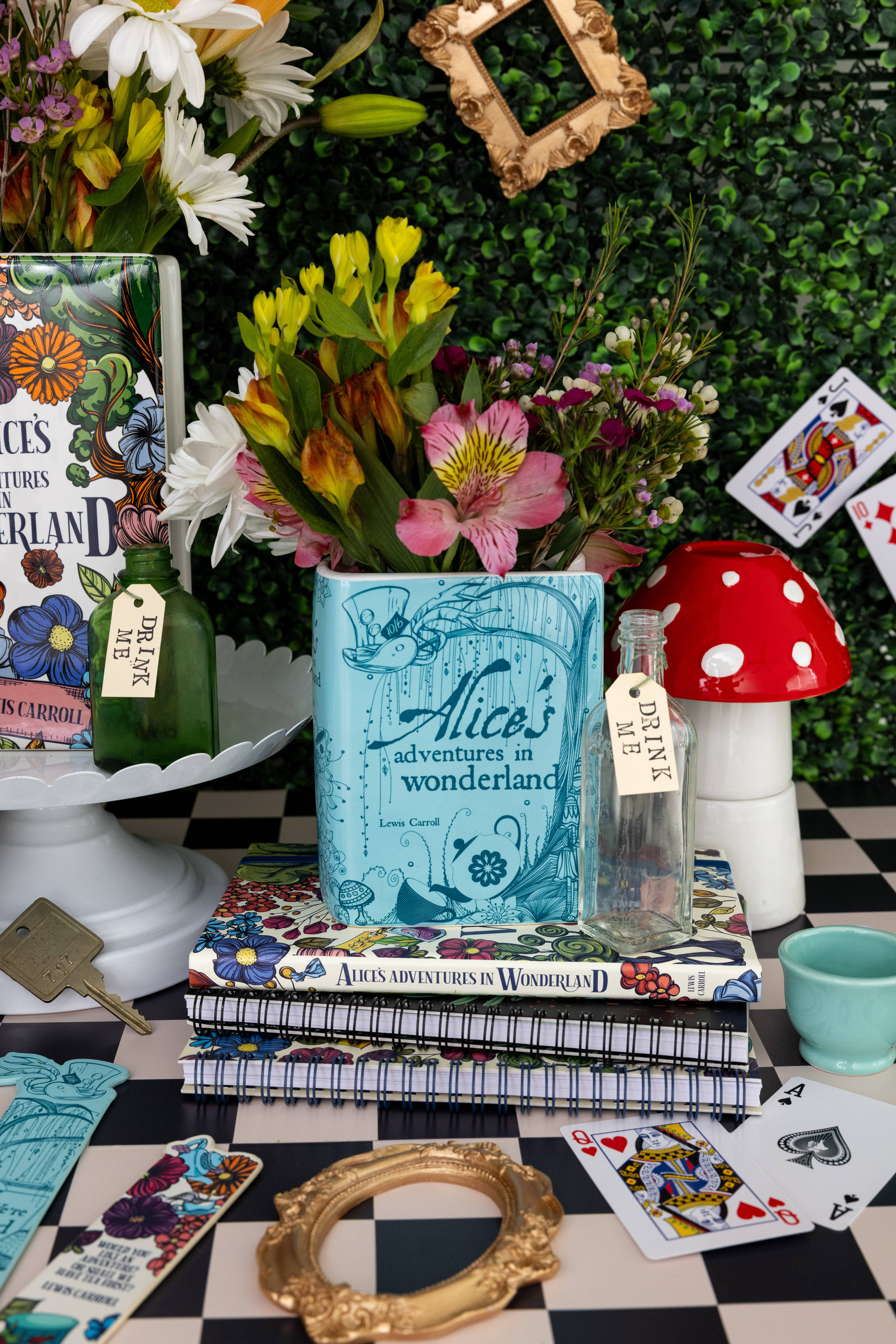 Steel Mill and Co. - Wholesale Vase - (CASE PACK) Small Book Vase, Alice in Wonderland - Blue1