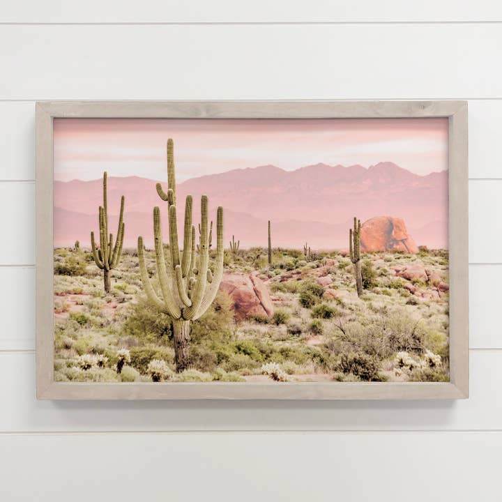 Pink Sky Desert - Photographie de la nature encadrée - Art mural du désert pour la vente par Hangout Home