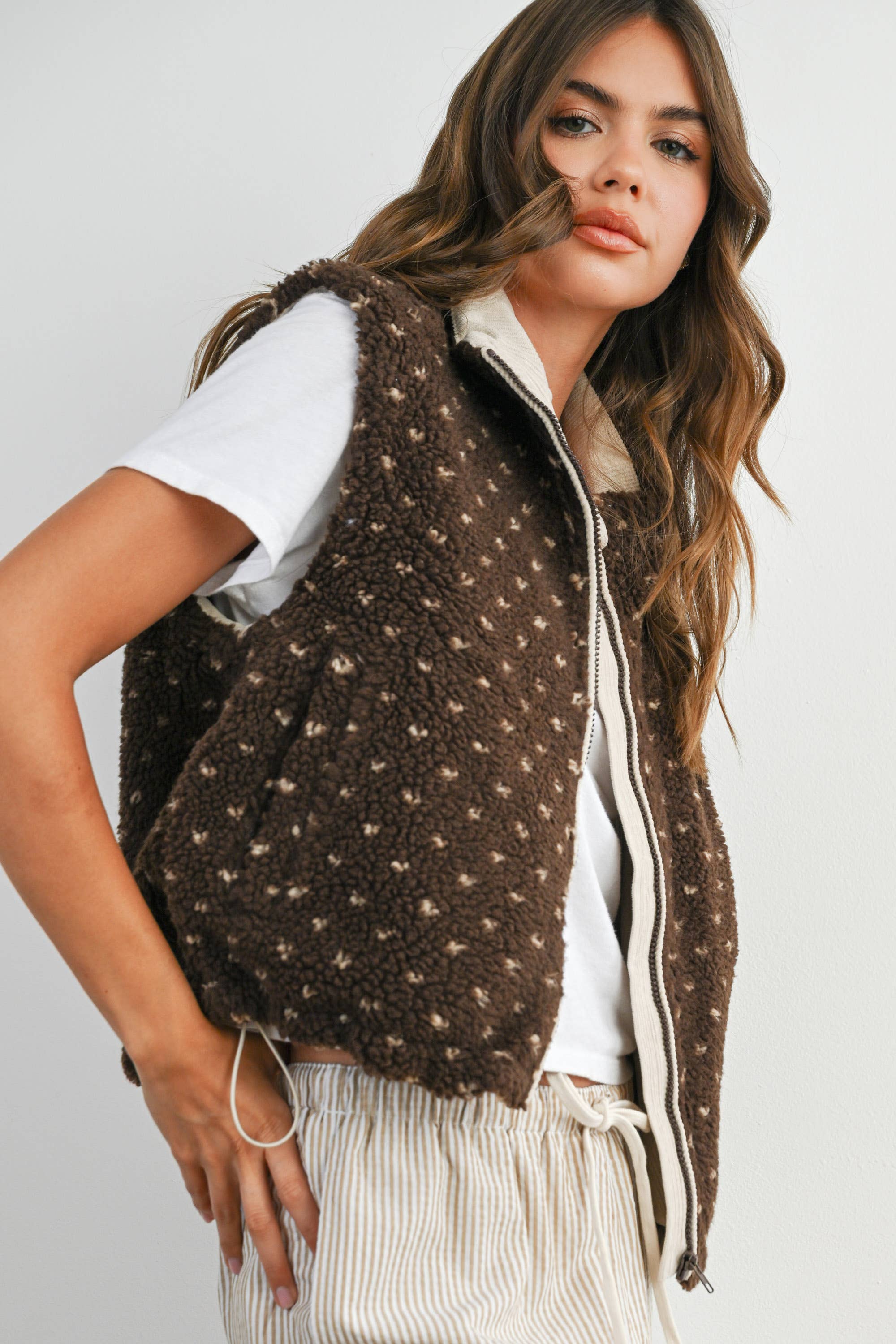 BUTTERMELON - Wholesale Jacket - Women's - Floral Fleece Sleeveless Vest - BMJ784952