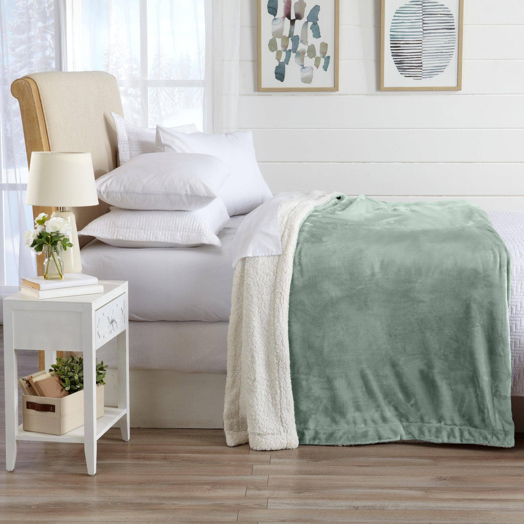BH Collective - Wholesale Bedding Blanket - Bed Blanket - Velvet Plush & Sherpa Reverse - Kinsley67