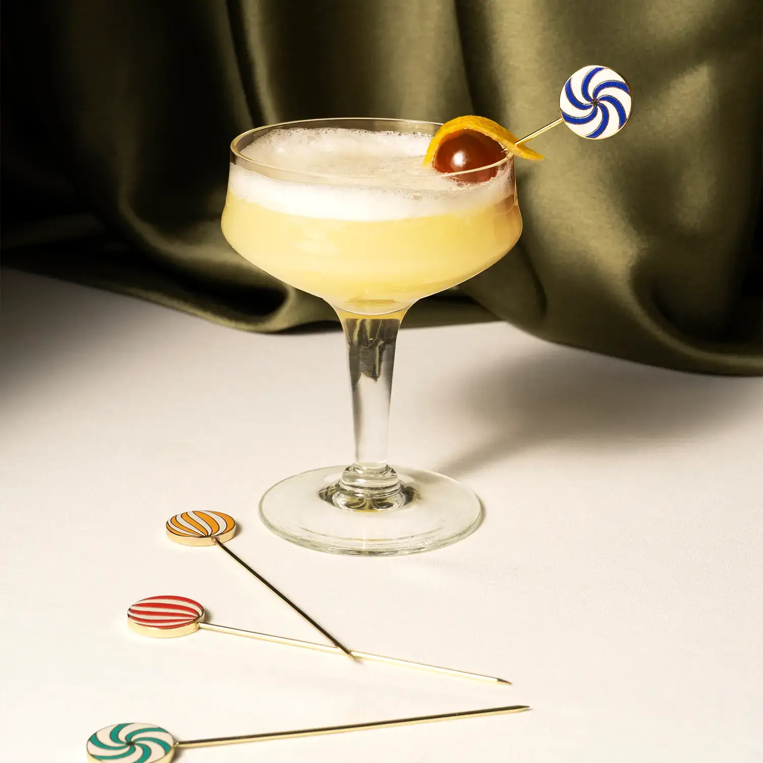 54 Celsius - Vente Piques à cocktail - Cure-dents à cocktail Octaevo - Candy Crush2