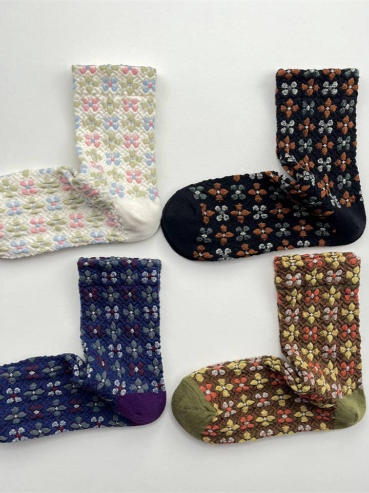 Funkyrel® Atzbranding Limited - Wholesale Socks - Women's - Rufia - Floral Embossed Retro Style Socks6