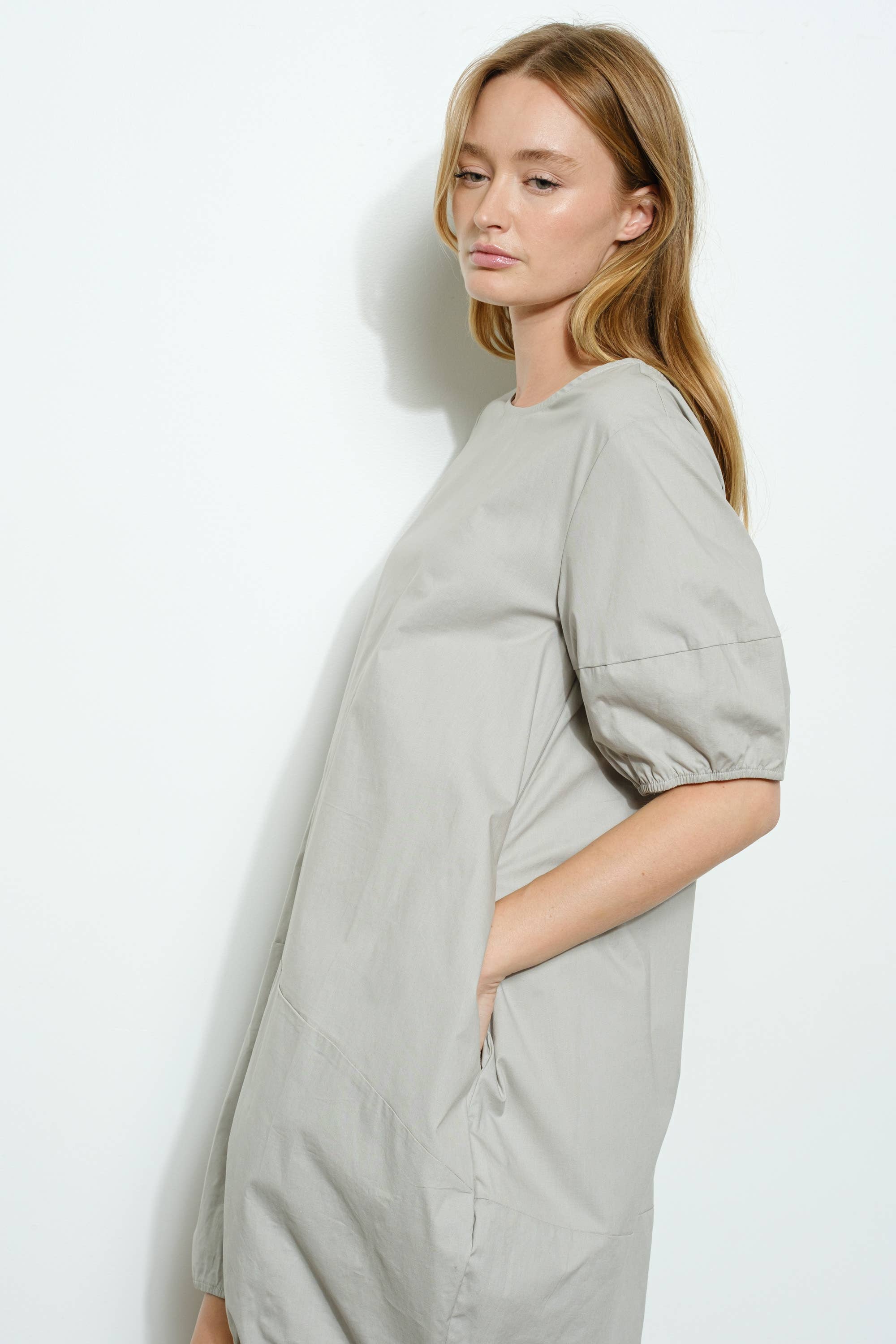 Bloidy - Vente Robe – femme - Robe mini bulle en popeline à manches courtes - D10482SS14