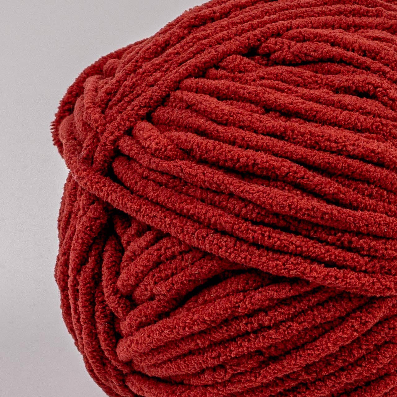 Crafted by Catherine - Wholesale Yarn - Blanket Yarn | 10.5oz/300g | Super Bulky #6 | Pack of 416