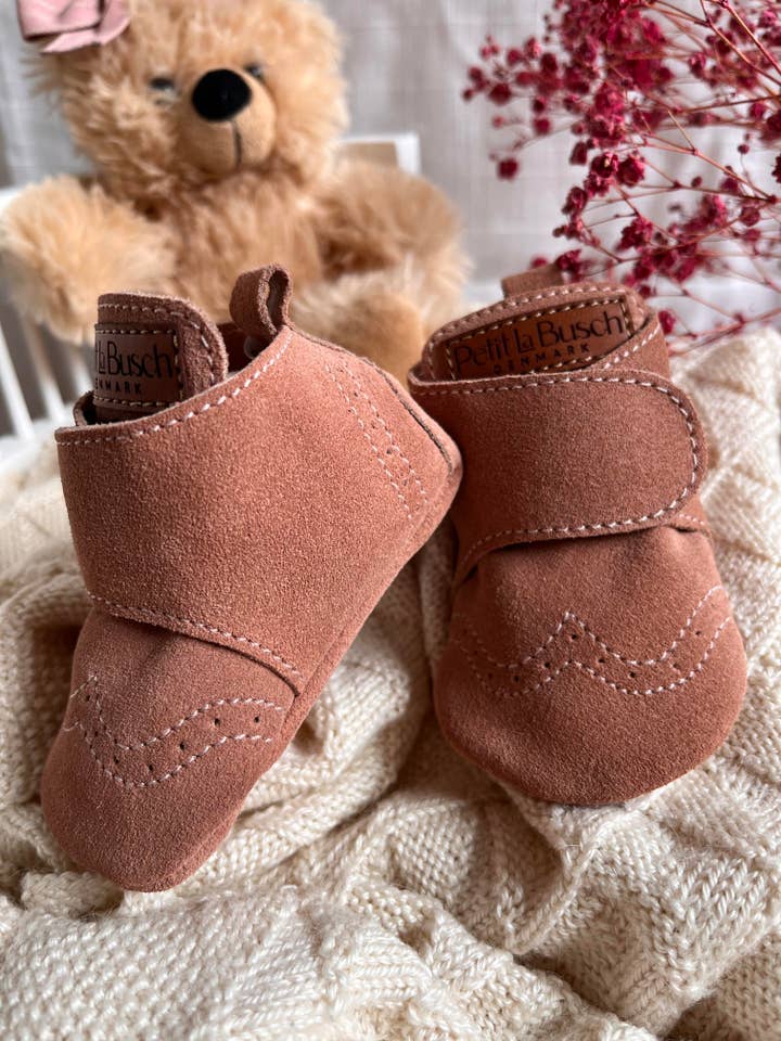 Baby Nut - Light Pink for wholesale by Petit La Busch