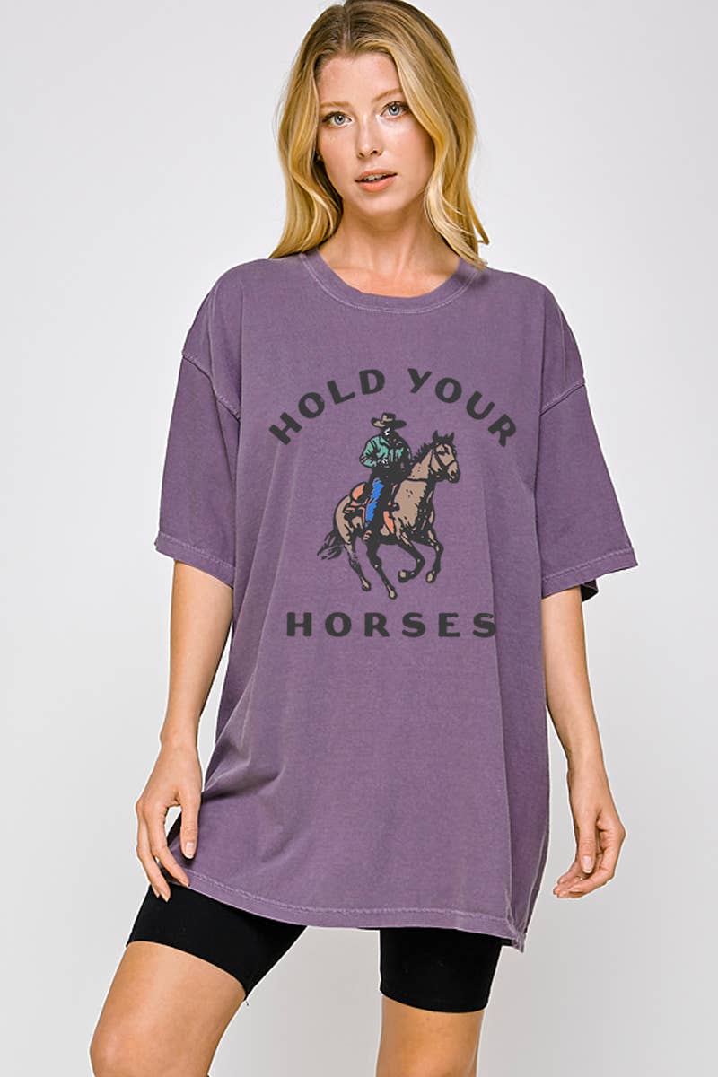 Illustrated Society - Wholesale Screen printed t-shirt – Women′s - HOLD YOUR HORSES VINTAGE GRAPHIC OVERSIZED TEE7