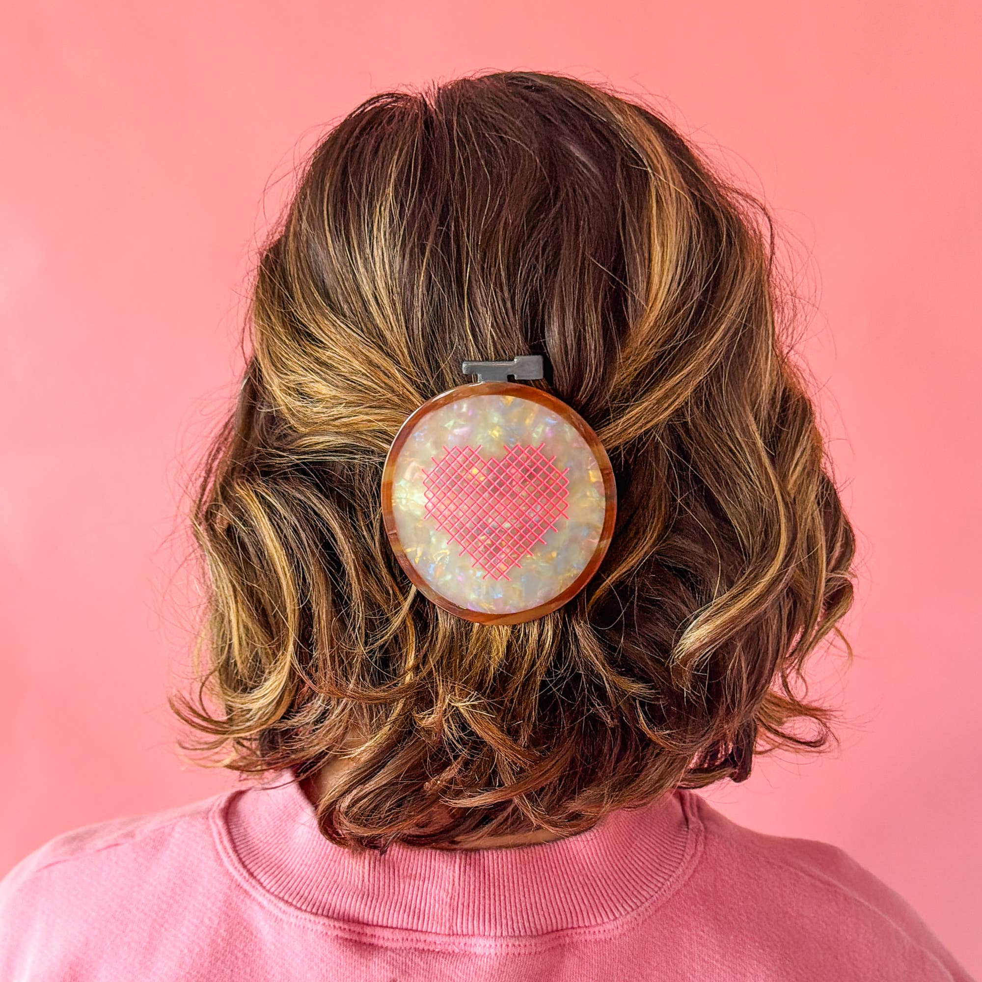 Sarah Hearts - Vendita all'ingrosso Fermaglio per capelli - Donna - Fermaglio per capelli con cerchietto da ricamo a punto croce1