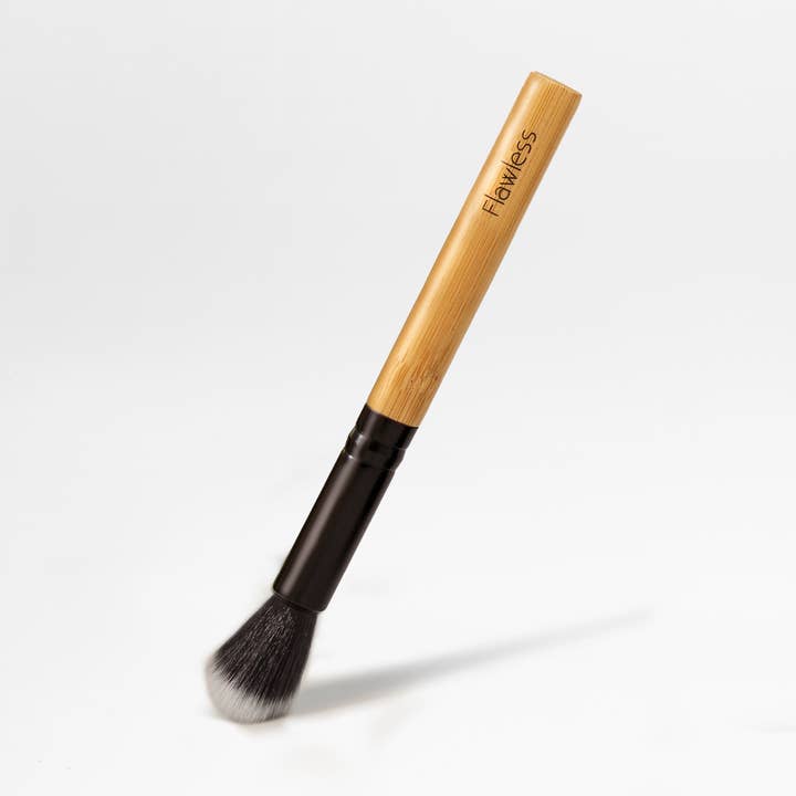 Pennello per evidenziare per la vendita all'ingrosso da parte di Flawless