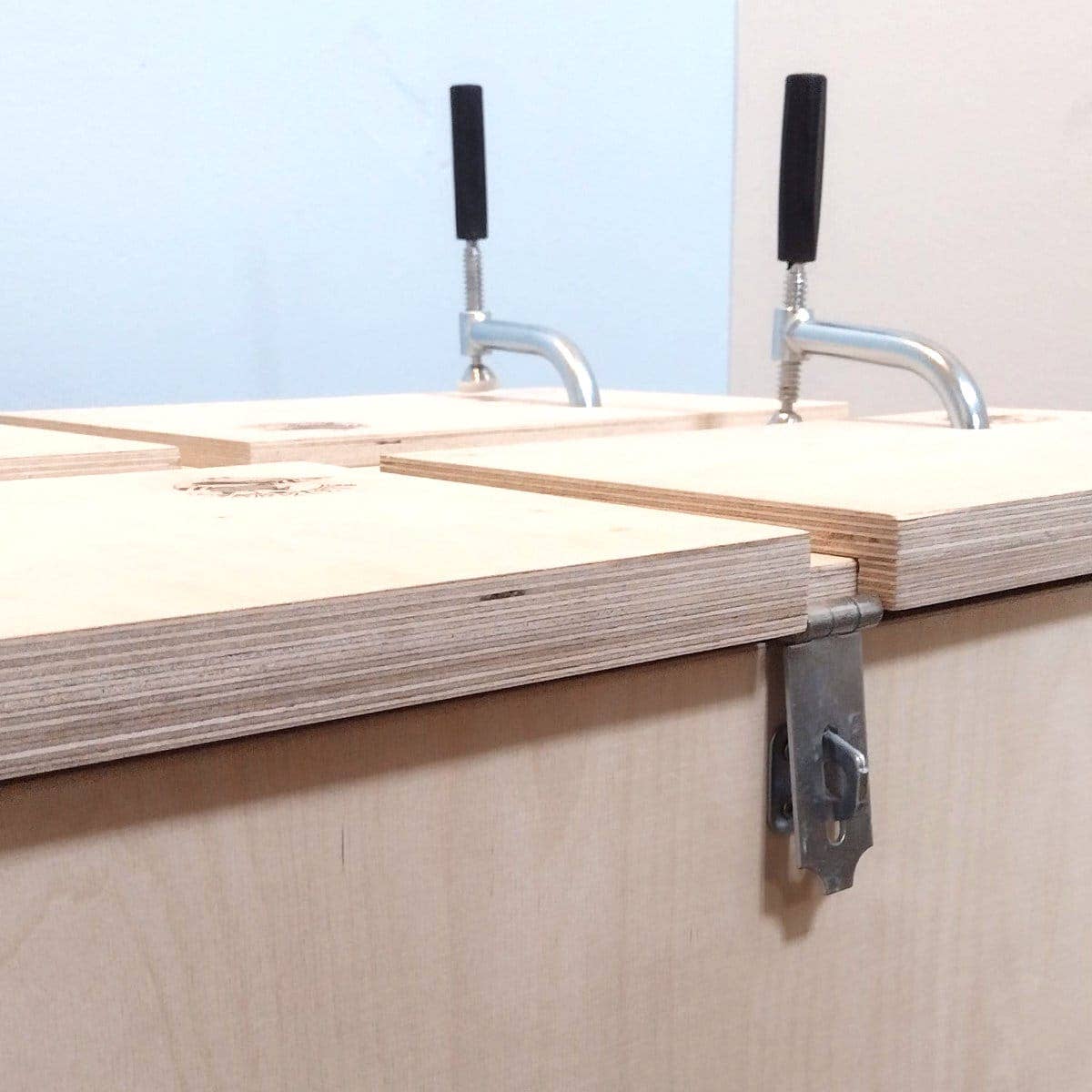 Die Werkkiste - Vendita all'ingrosso Giocattolo in legno - Bambini - Scatola da lavoro per asilo su ruote, stazione di lavoro mobile per 4 bambini9