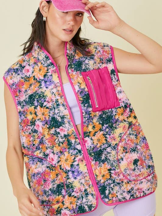 Blomstret Sherpa Vest med Hot Pink Kant – Klar til Afsendelse for engroshandel hos Main Strip