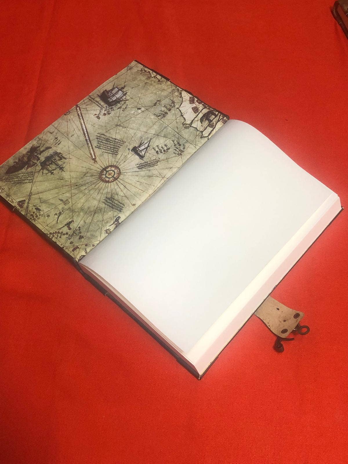 ML Marcaleather – wholesale Journal/diary – Pirate Skull Leather Journal Vintage Color Gothic2