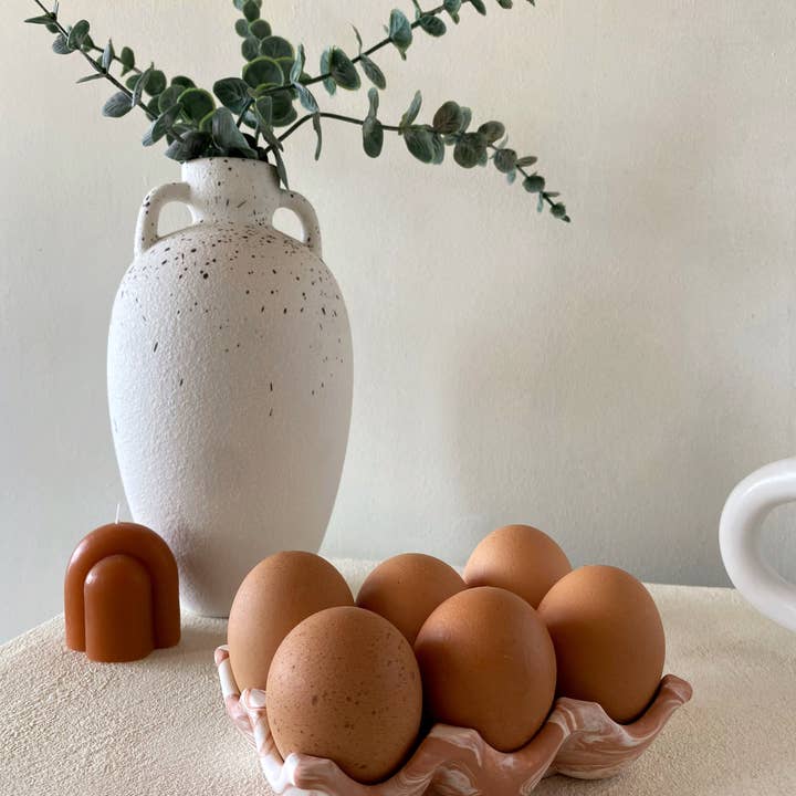 Mar(és)ine - Wholesale Charger - "Le charmant" eco-friendly egg holder in Jesmonite16