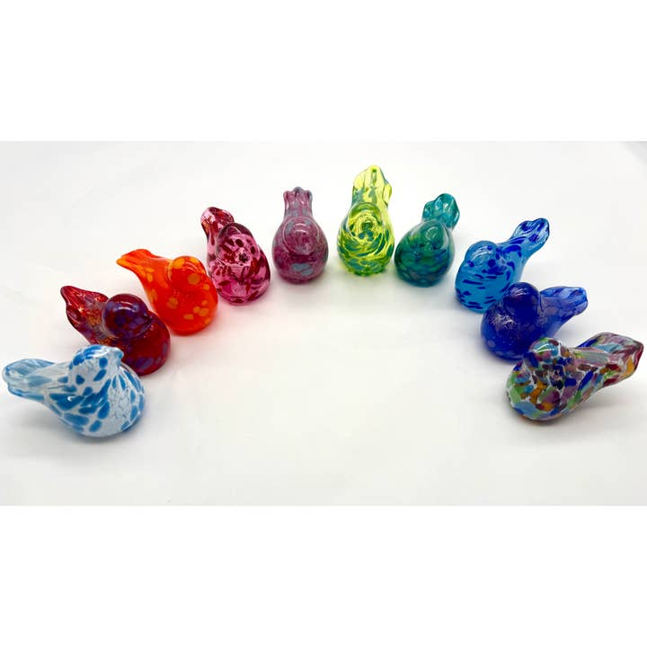 Alice Sturzinger LLC - Venta al por mayor Figura decorativa - Figurita de Cristal Soplado Pajarito de Inspiración -12 Opciones de Color