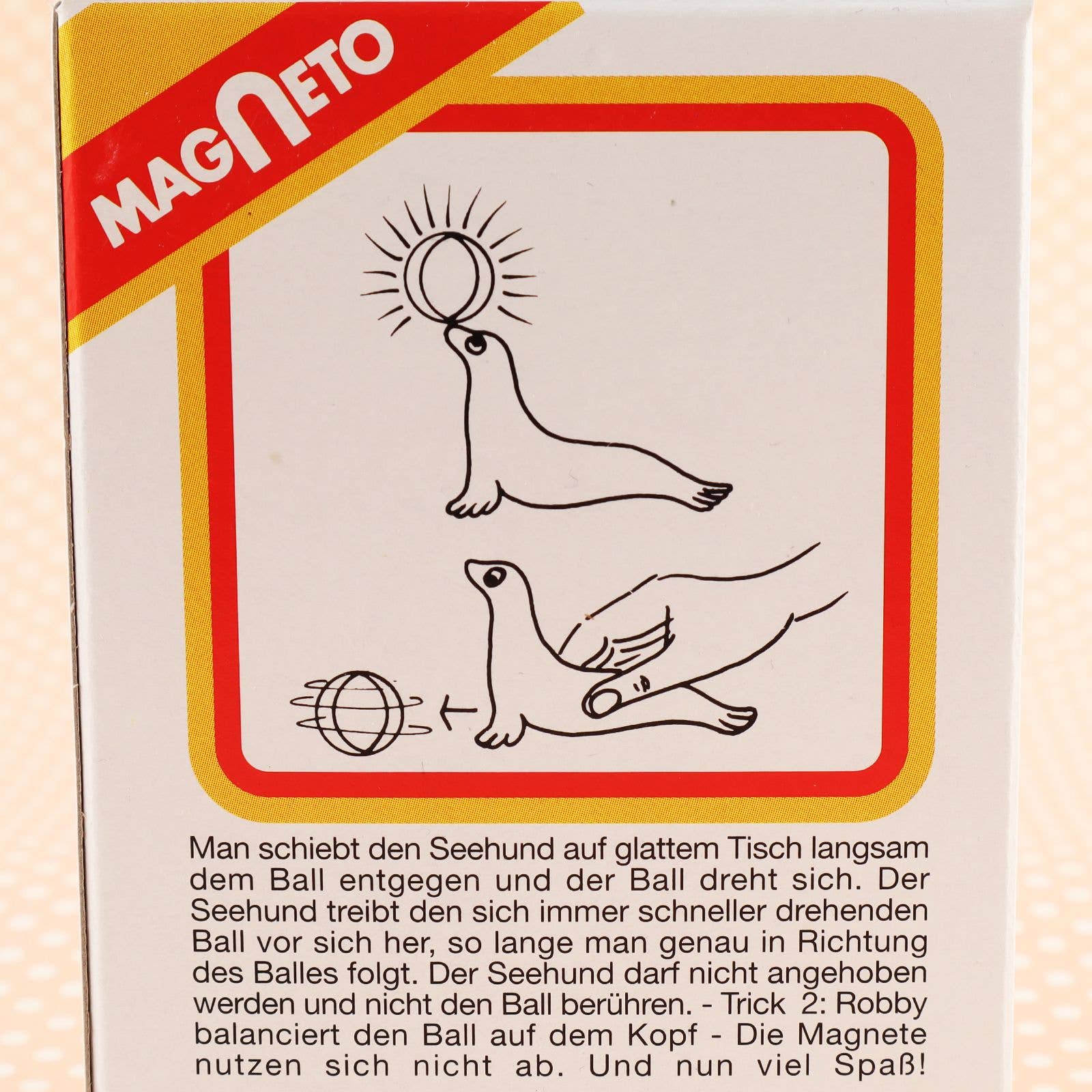 Tribal Trade GmbH - Wholesale Decoratief beeldje - Robby Magneto seal magnetische poppen retro classic7