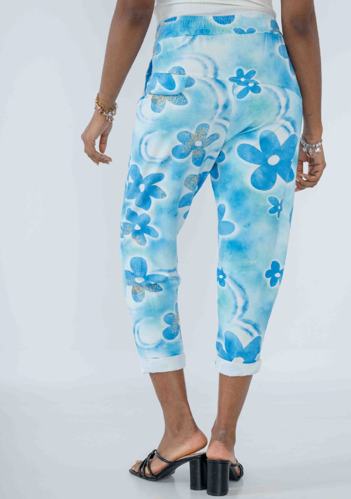 Nota bene – wholesale Byxor - Dam – Byxor med blommönster och dragsko1