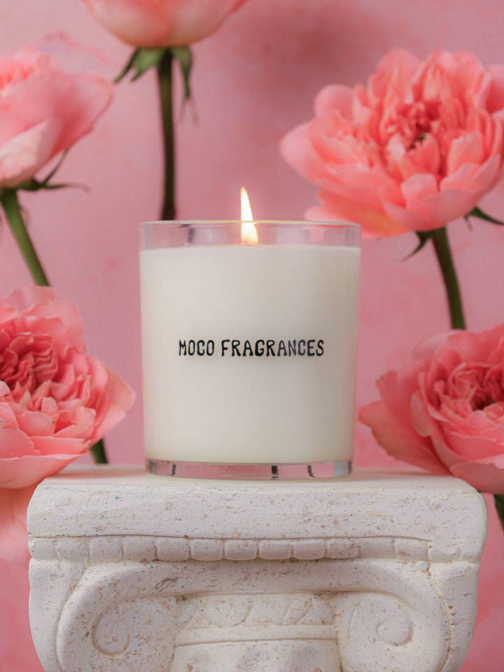 Roses Roses - Classic Candle for wholesale by MOCO Fragrances