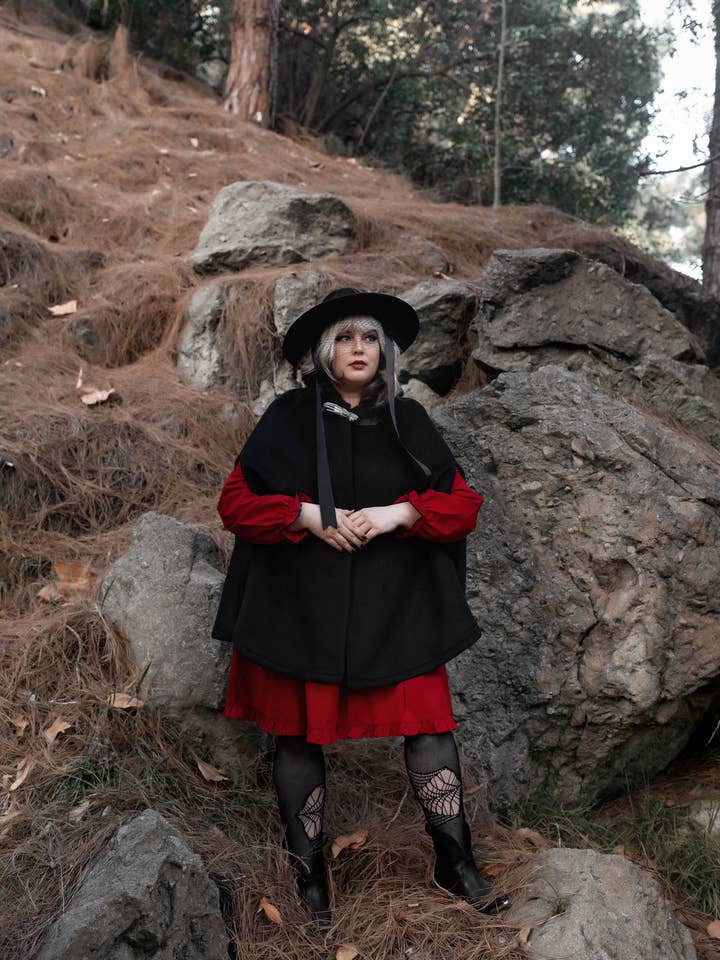 Lively Ghosts - Wholesale Cape - Women's - Seance Cape15