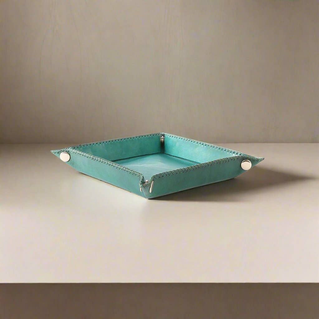 Bati Goods - Wholesale Desk Tray - Llaves | Leather Catch All Tray2