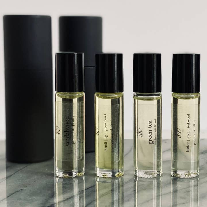 Atelier 880 - Wholesale Roll-On Fragrance - Perfume Oil 10 ml Rollerball / Private Label / Custom Scents0