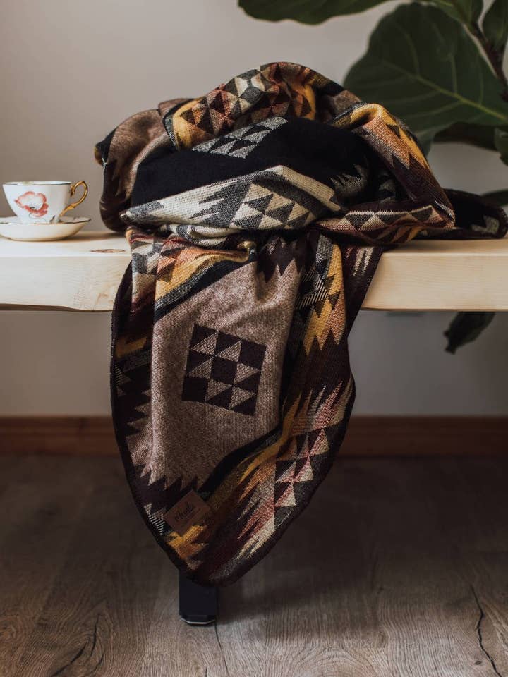 Prairie Sunset Aztek Alpaca Throw Blanket for wholesale by Meraki Movement