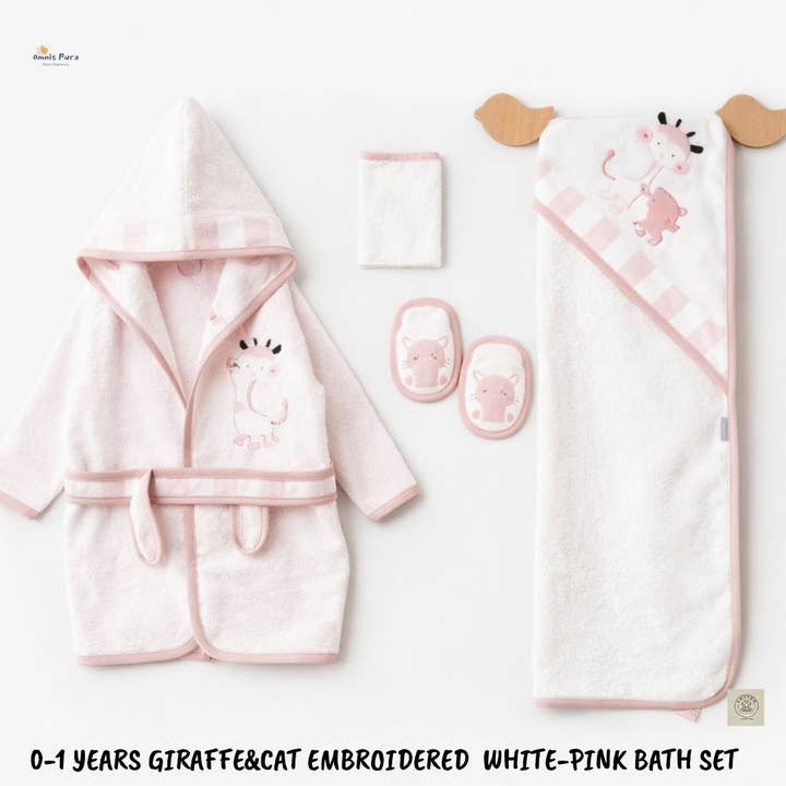 Unisex Giraffe & Cat Hooded Baby Bathrobe Set | 4-Piece for wholesale by Omnis Pura