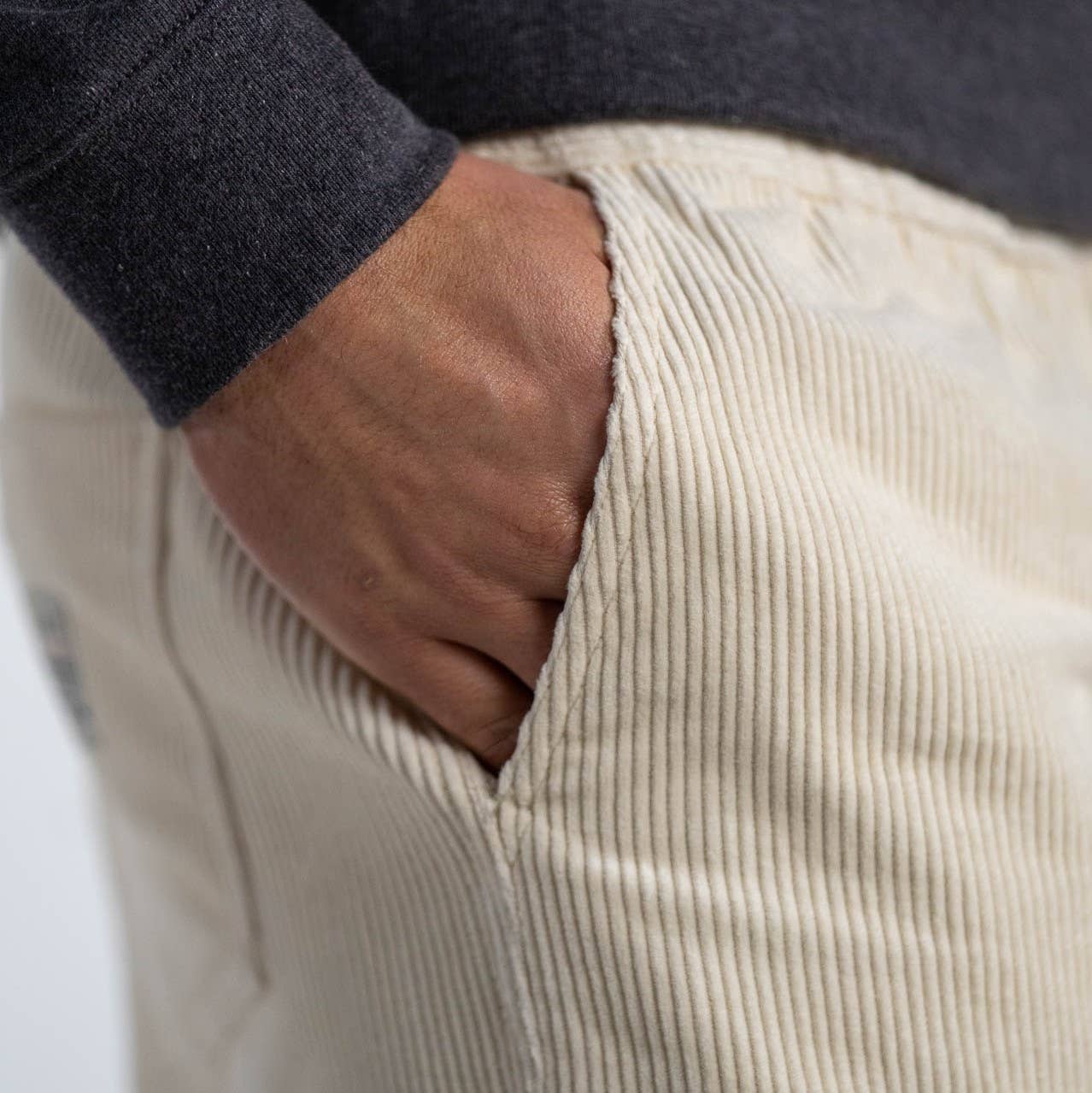 BILLYBELT – wholesale Shorts – Herr – Beach Horizon sammetsshorts i elfenben4