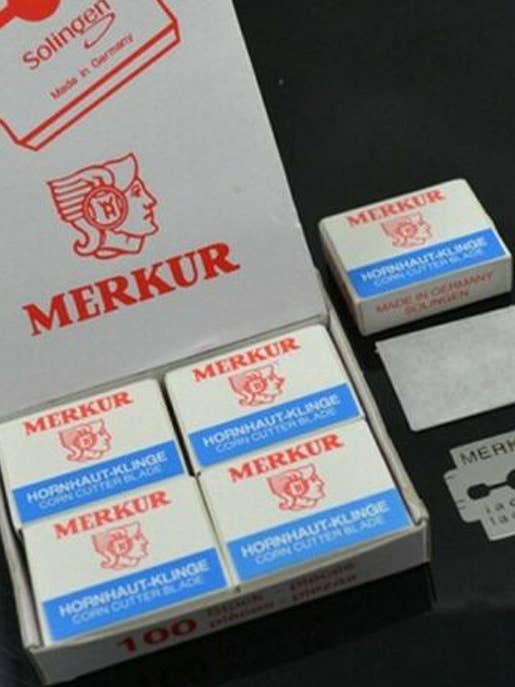 100pcs Merkur Solingen Germany Platinum Coated Corn Callus Remover Blades for wholesale by HASHIR PRODUCTS