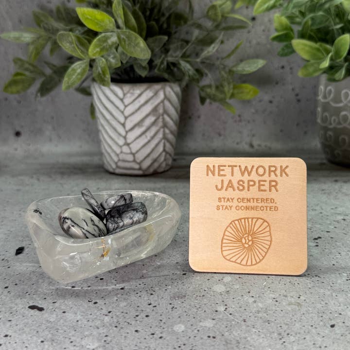 Carte d'information en cristal avec bois - Réseau Jasper pour la vente par Blaze Design Co.