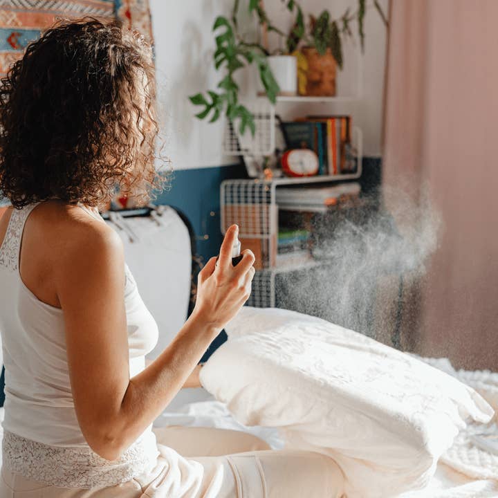 Nighty Night Spritz 120 ml for wholesale by Shine Om Natural