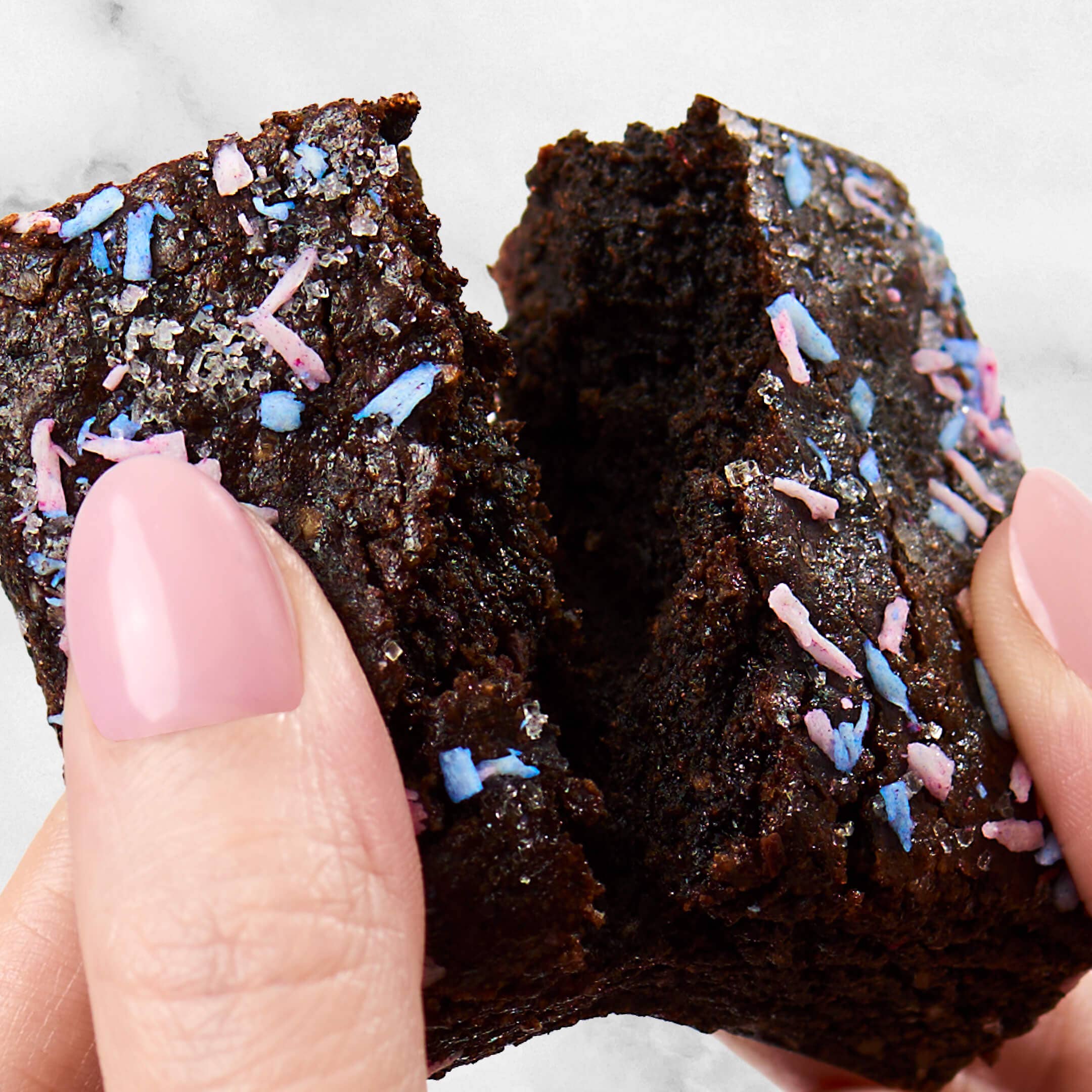 LEXINGTON BAKES - Wholesale Cookie - Berry Blackout Protein Cookies • 6 Pack1