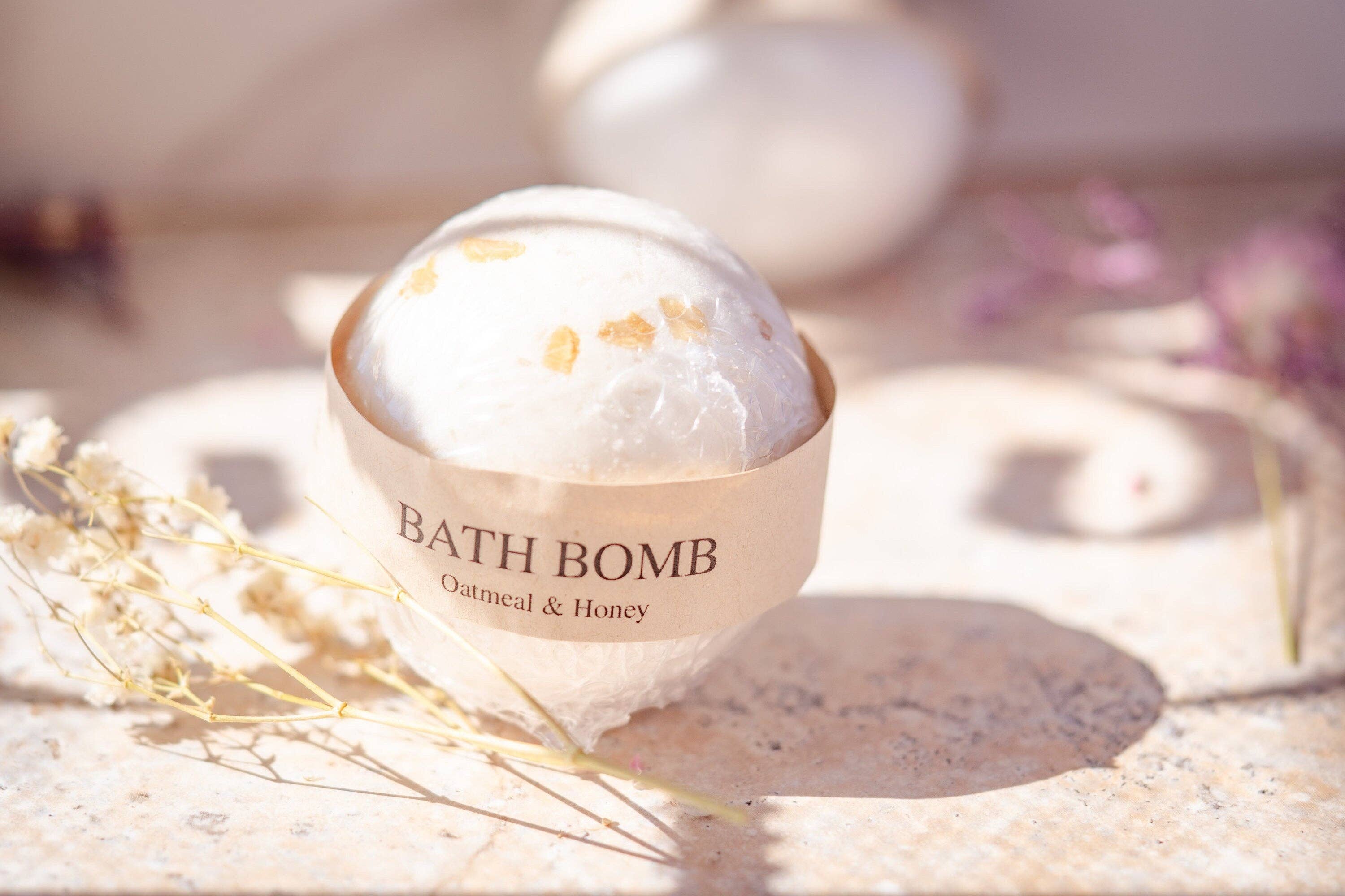 Hera By Hera Bath and Body – wholesale Bath & body set – Oatmeal Milk and Honey Bath Salts Bath bomb and Soap Set | Holiday Gift | Stocking Stuffer2